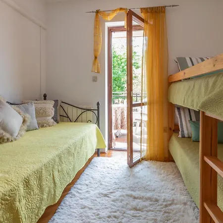 Ornela, Summer And Sun, Ideal For Families And Pets!